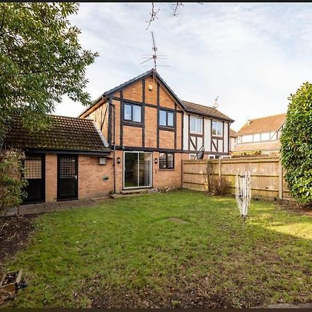 Ratby House - Spacious 3 Bed With Garden & Parking Earley Exterior photo